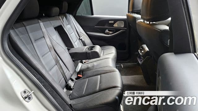 Mercedes-Benz GLE-Class 2022 — Şəkil 9/29