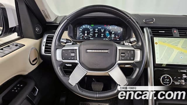Land Rover Discovery 5 2021 — Photo 20/20