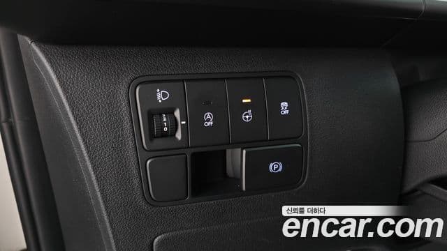 Hyundai Staria 2024 — Фото 14/20