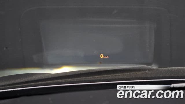 Genesis G70 2018 — ფოტო 18/20