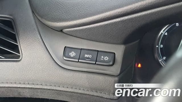Cadillac Escalade 2020 — Şəkil 17/20