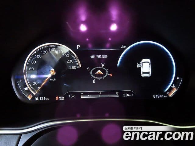 Genesis GV80 2021 — ფოტო 18/20