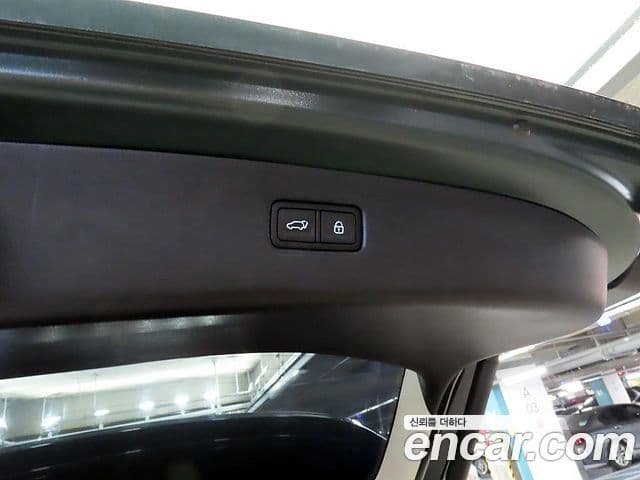 Genesis GV80 2021 — ფოტო 16/20