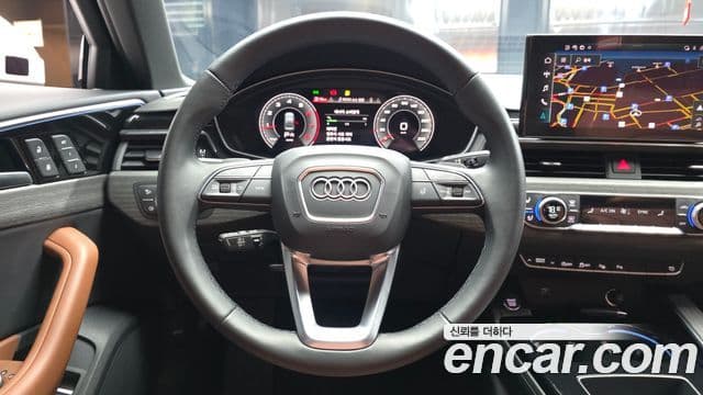 Audi A4 2023 — ფოტო 13/20