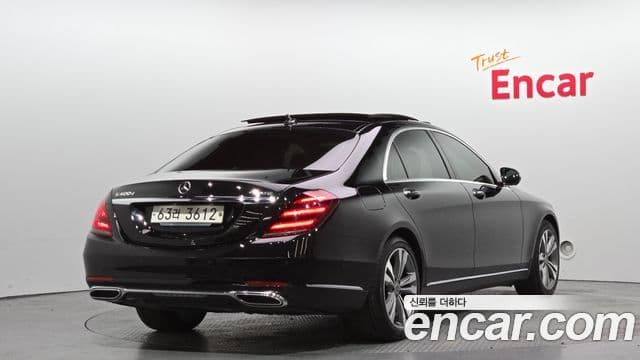 Mercedes-Benz S-Class 2018 — Photo 4/20