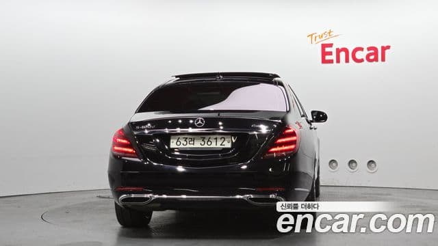 Mercedes-Benz S-Class 2018 — Photo 3/20