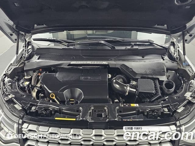 Land Rover Discovery Sport 2022 — ფოტო 4/20