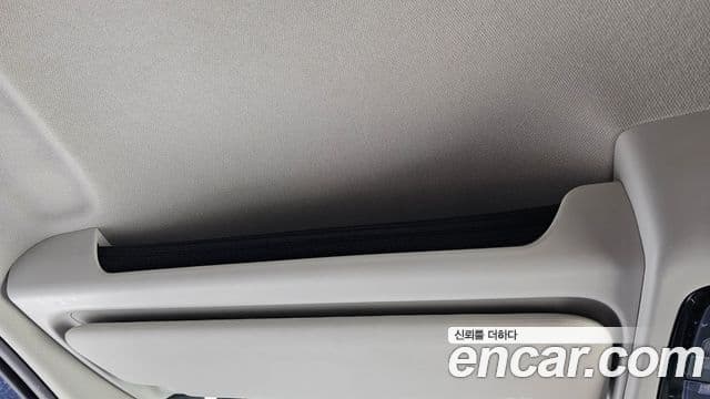 Hyundai Staria 2024 — Şəkil 13/31