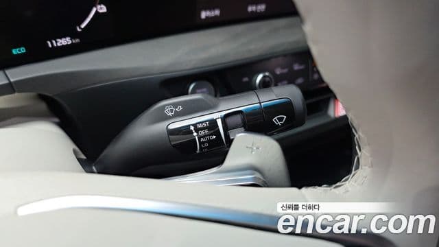 Kia K8 2021 — Şəkil 18/20
