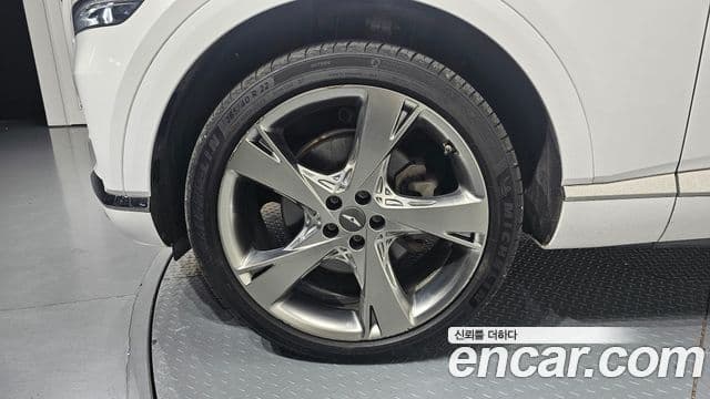 Genesis GV80 2020 — ფოტო 5/20