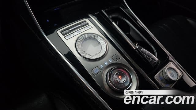 Genesis GV80 2020 — ფოტო 9/20