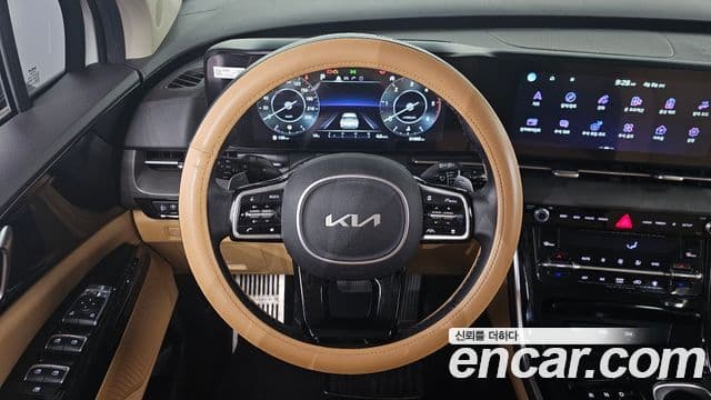 Kia Carnival 2022 — Şəkil 13/20