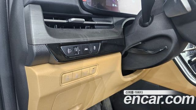Kia Carnival 2022 — Şəkil 18/20