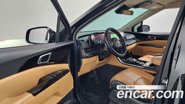 Kia Carnival 2021 — Фото 10/20