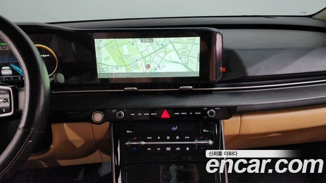 Kia Carnival 2021 — Фото 13/20