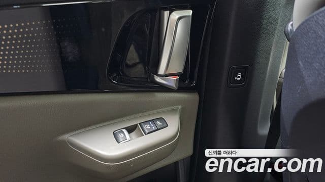 Kia Carnival 2024 — Şəkil 15/20