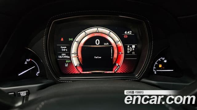 Lexus LS500 2018 — Photo 4/20