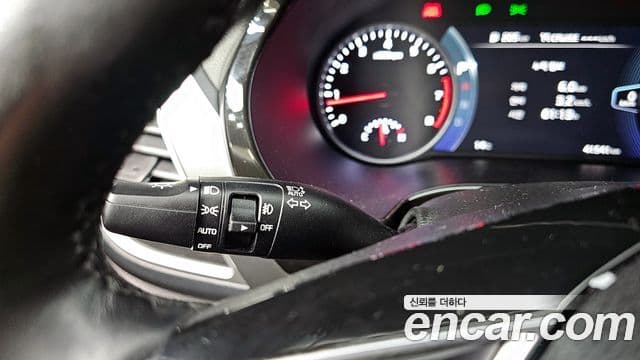 Kia Seltos 2021 — Photo 31/32
