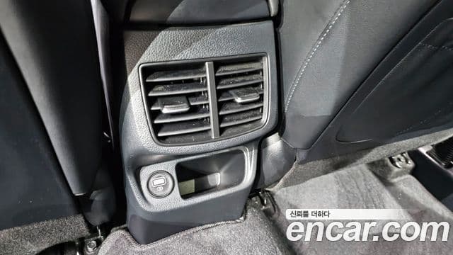 Kia Seltos 2021 — Photo 25/32