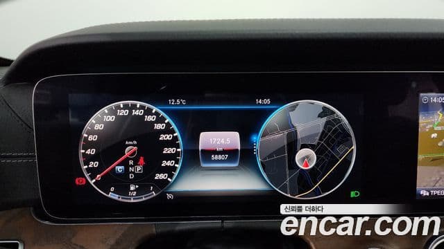 Mercedes-Benz E-Class 2019 — ფოტო 8/20
