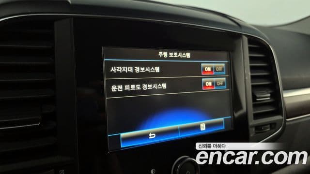Renault Samsung QM6 2020 — Photo 14/37
