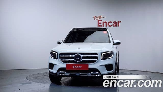 Mercedes-Benz GLB-Class 2021 — Photo 5/20