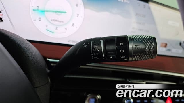 Genesis GV70 2025 — Şəkil 19/20