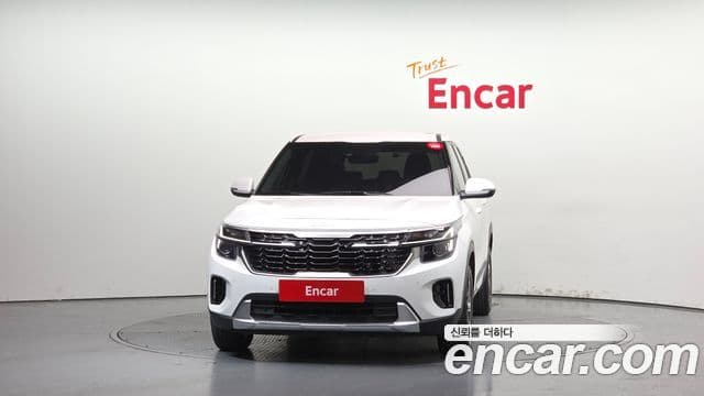 Kia Seltos 2024 — ფოტო 3/20