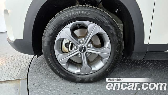 Kia Seltos 2024 — Şəkil 5/20