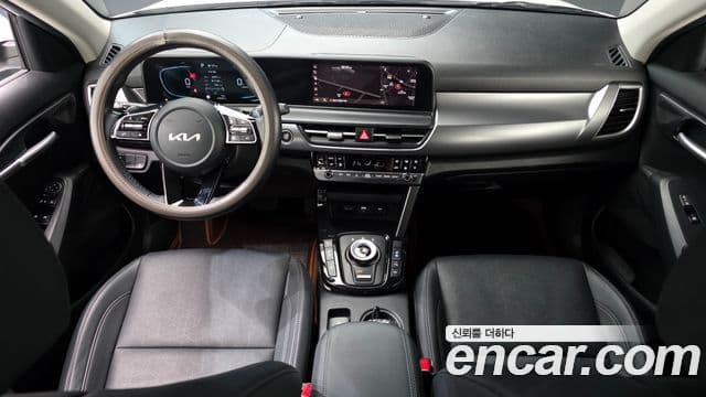 Kia Seltos 2024 — ფოტო 7/20