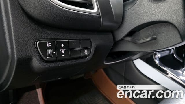 Kia Seltos 2024 — ფოტო 15/20