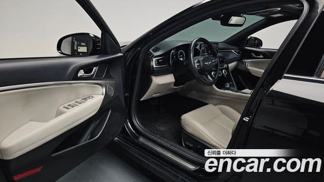 Genesis G70 2021 — Şəkil 10/20