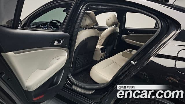 Genesis G70 2021 — Şəkil 11/20