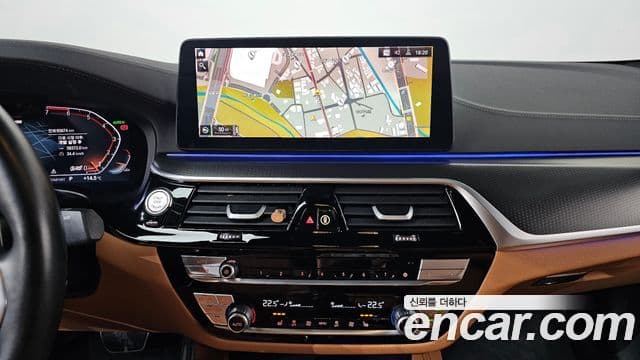 BMW 5 Series 2023 — ფოტო 3/20