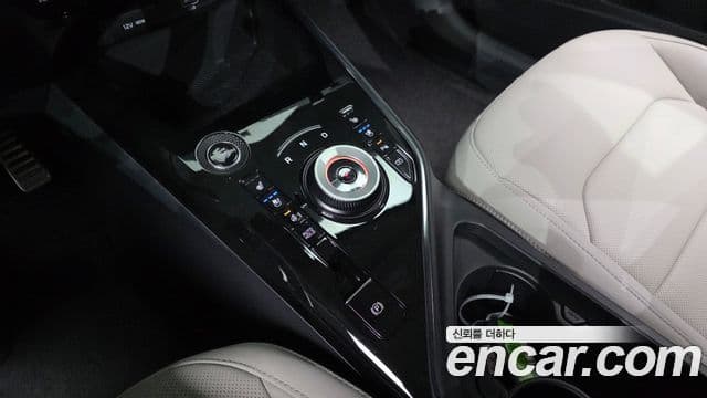 Kia Niro 2025 — Şəkil 9/20