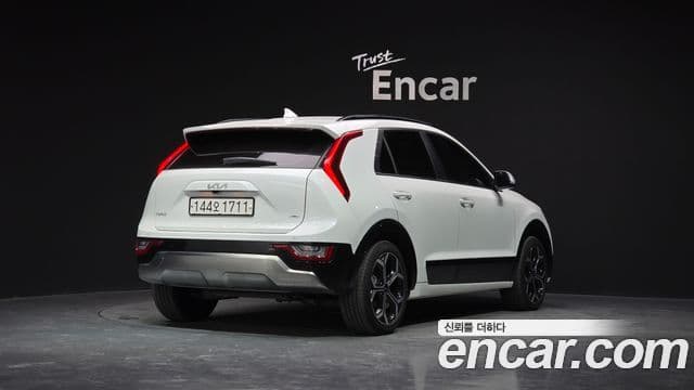 Kia Niro 2025 — Şəkil 2/20