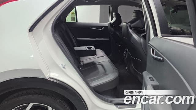 Kia Niro 2025 — Şəkil 12/20