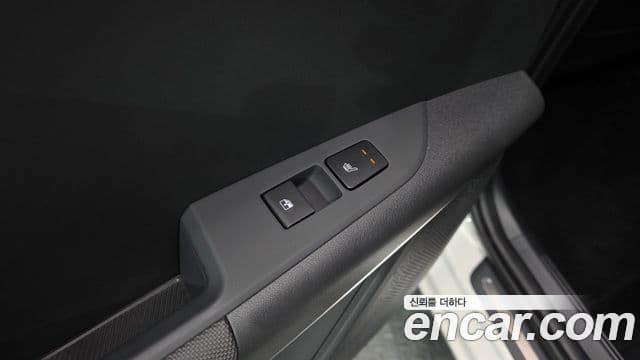 Kia Niro 2025 — Şəkil 19/20