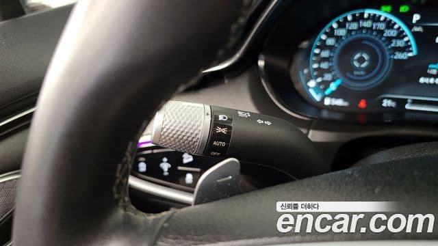 Genesis GV70 2021 — Şəkil 33/33