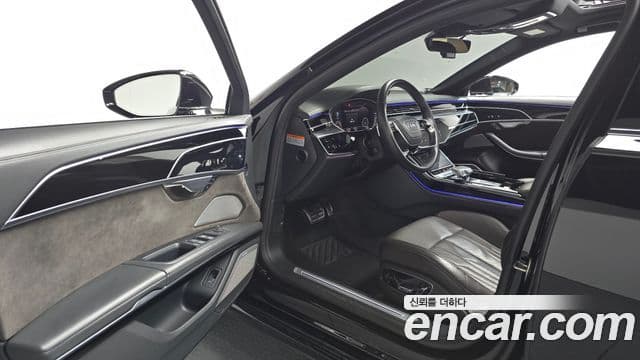 Audi A8 2020 — ფოტო 10/20