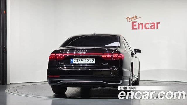 Audi A8 2023 — Photo 5/20