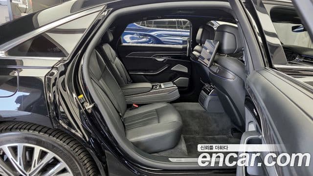 Audi A8 2023 — Photo 17/20