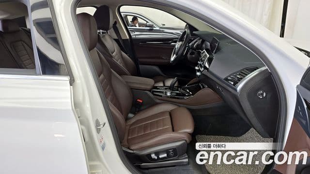 BMW X4 2020 — Фото 12/20