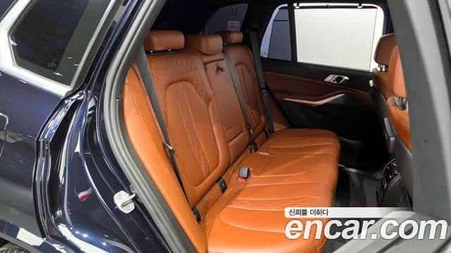 BMW X5 2022 — ფოტო 12/20