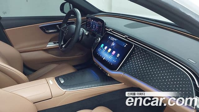Mercedes-Benz E-Class 2024 — ფოტო 6/17