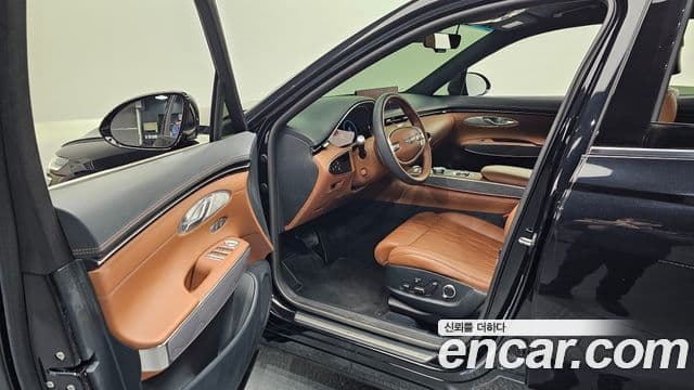 Genesis GV70 2021 — ფოტო 10/20