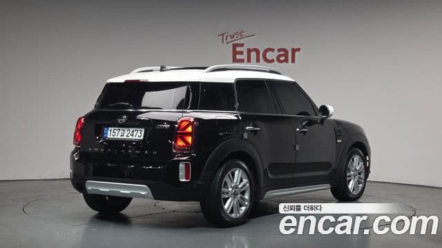 Mini Cooper Countryman 2021 — Şəkil 21/33