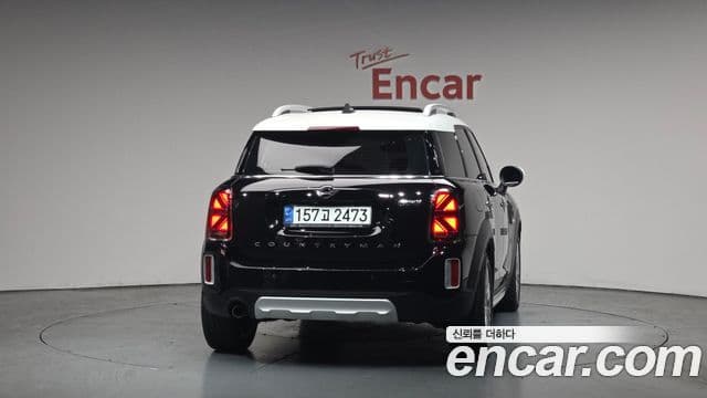 Mini Cooper Countryman 2021 — Şəkil 30/33