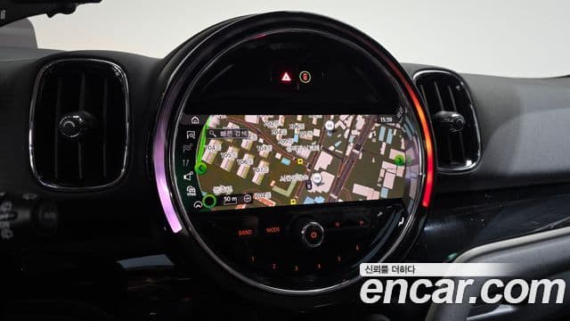 Mini Cooper Countryman 2021 — Şəkil 9/33