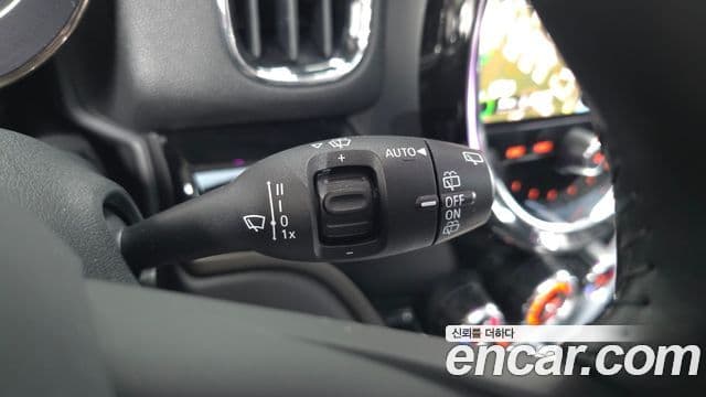 Mini Cooper Countryman 2021 — Şəkil 32/33